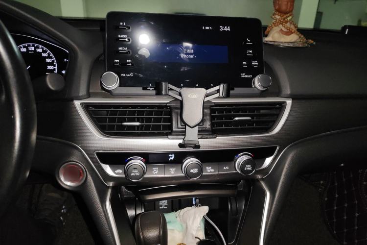 Used Honda Accord 2018 260TURBO Luxury Edition China VI Audio And AC Panel
