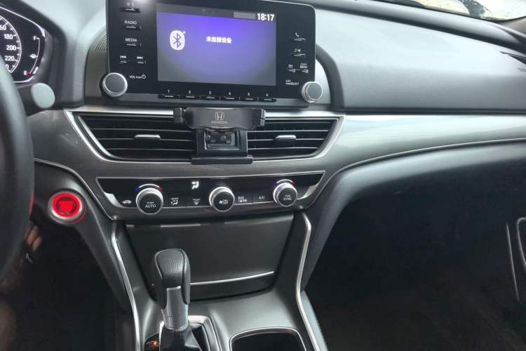 Used Honda Accord 2018 260TURBO Luxury Edition China VI Audio And AC Panel