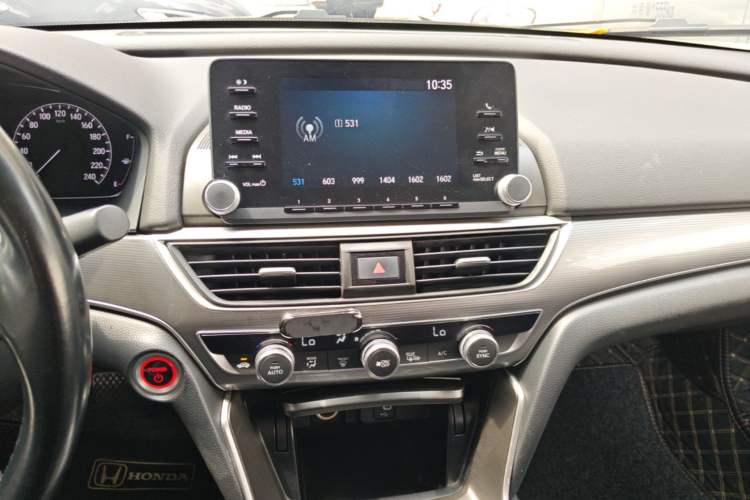 Used Honda Accord 2018 Rui Hybrid 2.0L Rui Ling Edition China VI Audio And AC Panel