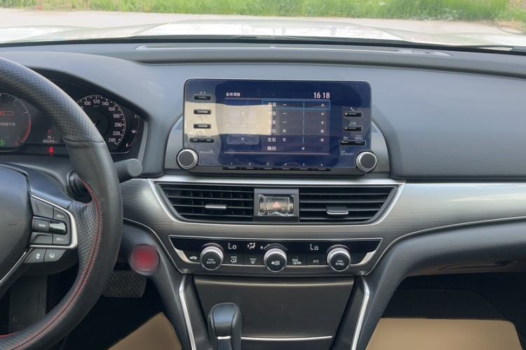 Used Honda Accord 2018 260TURBO Luxury Edition China VI Audio And AC Panel