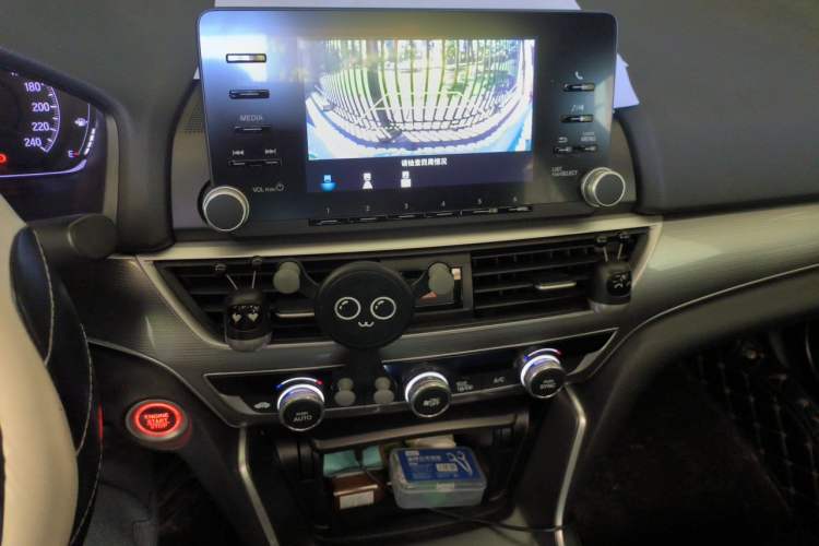 Used Honda Accord 2018 260TURBO Elite Edition China V Audio And AC Panel
