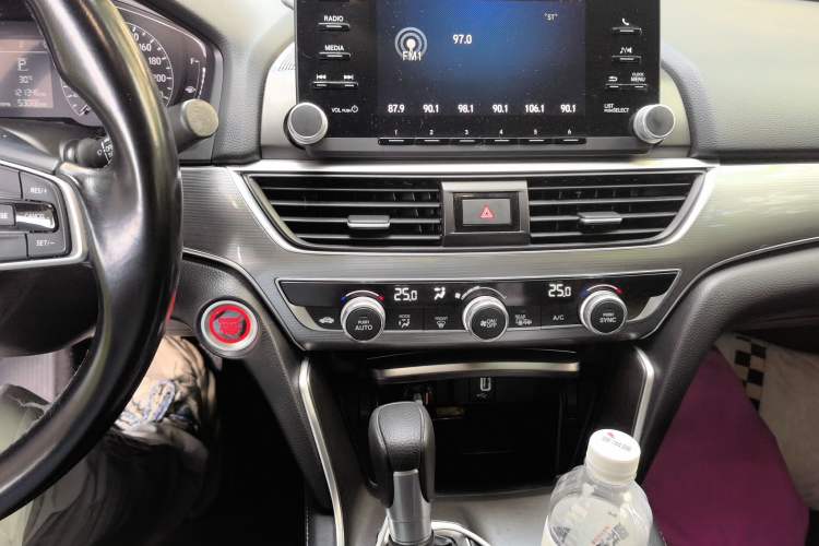 Used Honda Accord 2018 260TURBO Elite Edition China V Audio And AC Panel