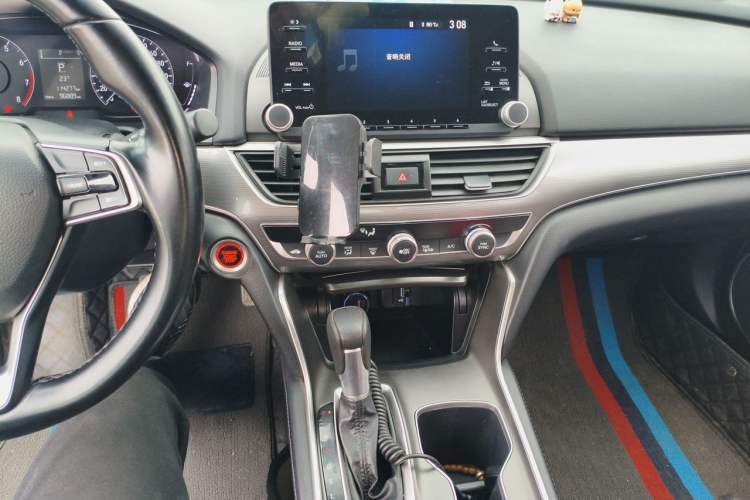 Used Honda Accord 2018 260TURBO Elite Edition China VI Audio And AC Panel