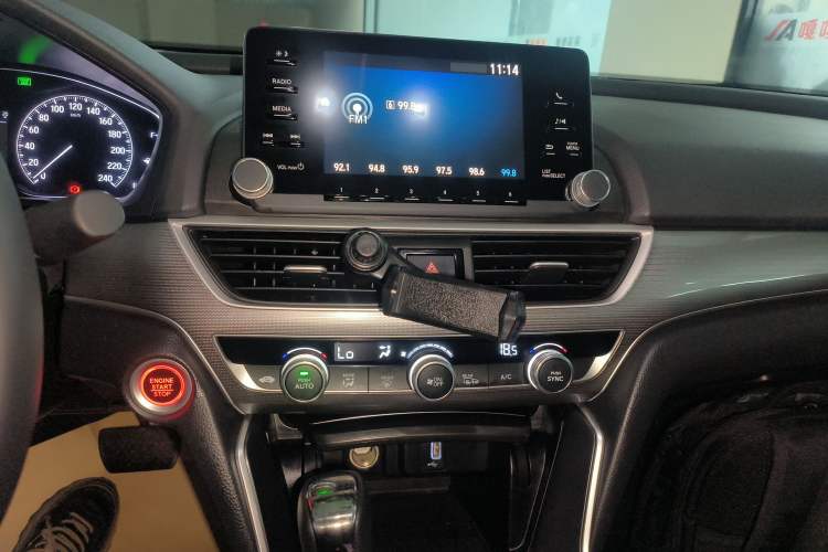 Used Honda Accord 2018 260TURBO Elite Edition China VI Audio And AC Panel