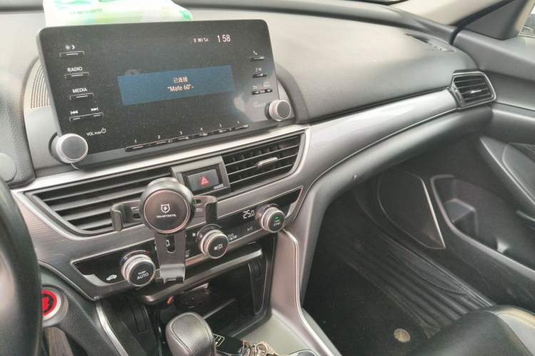 Used Honda Accord 2018 260TURBO Elite Edition China VI Audio And AC Panel