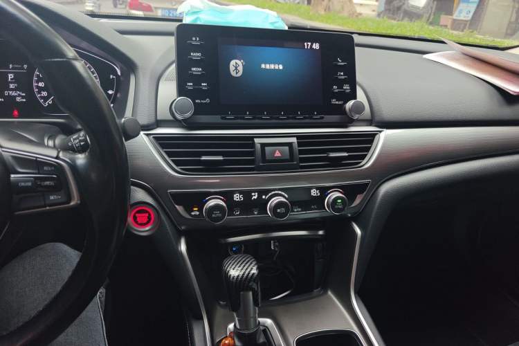 Used Honda Accord 2018 260TURBO Luxury Edition China VI Audio And AC Panel