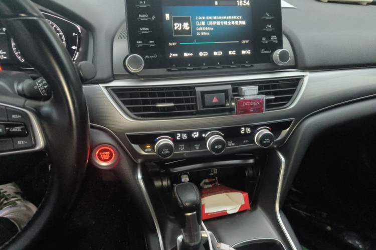 Used Honda Accord 2018 260TURBO Luxury Edition China VI Audio And AC Panel