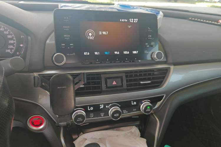 Used Honda Accord 2018 260TURBO Elite Edition China VI Audio And AC Panel