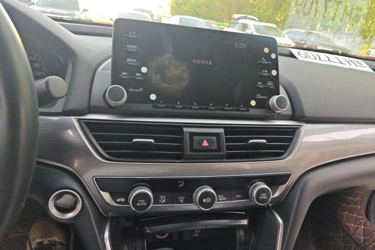 Used Honda Accord 2018 260TURBO Elite Edition China V Audio And AC Panel