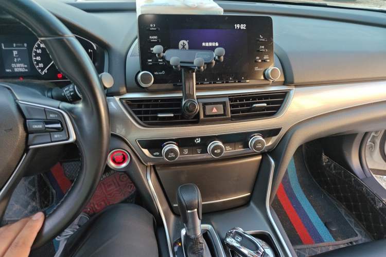 Used Honda Accord 2018 260TURBO Elite Edition China VI Audio And AC Panel
