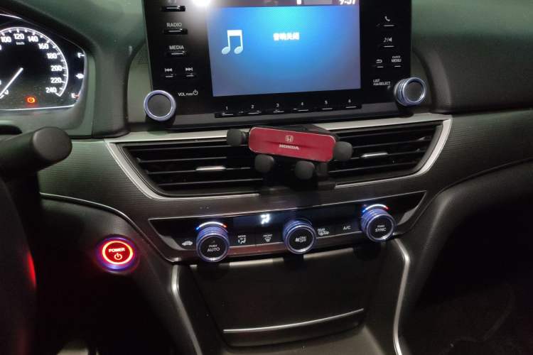 Used Honda Accord 2018 Rui Hybrid 2.0L Rui Ling Edition China VI Audio And AC Panel