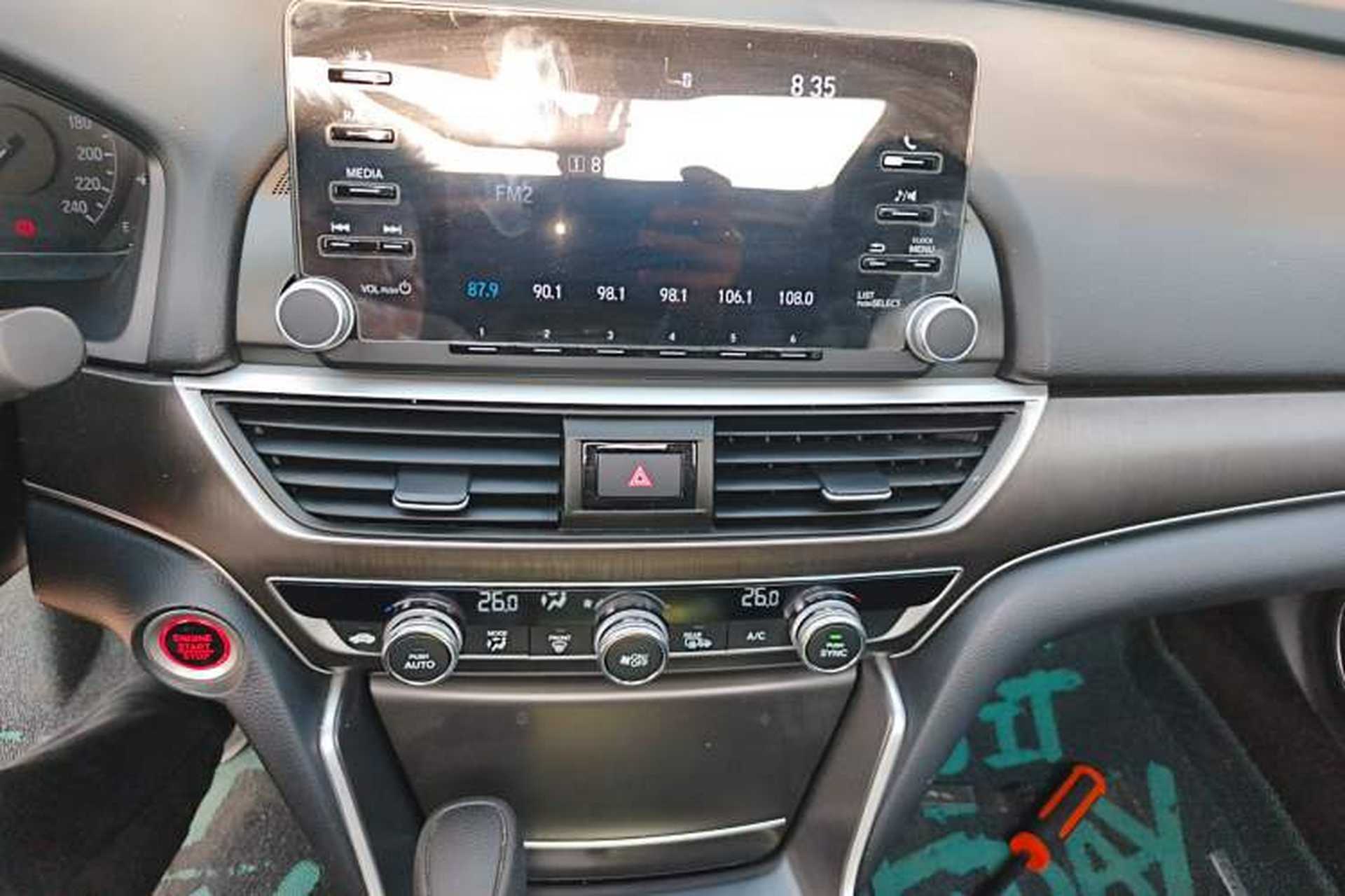 Used Honda Accord 2018 230TURBO Comfort Edition China VI Emission Standard Audio And AC Panel