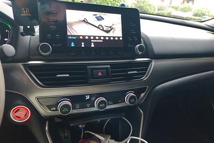 Used Honda Accord 2018 Rui Hybrid 2.0L Rui Ling Version China V Audio And AC Panel