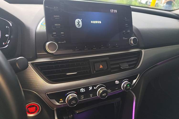 Used Honda Accord 2018 260TURBO Luxury Edition China V Emission Standard Audio And AC Panel