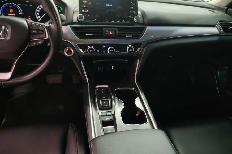 Used Honda Accord 2018 Rui Hybrid 2.0L Rui Ling Edition China VI Audio And AC Panel