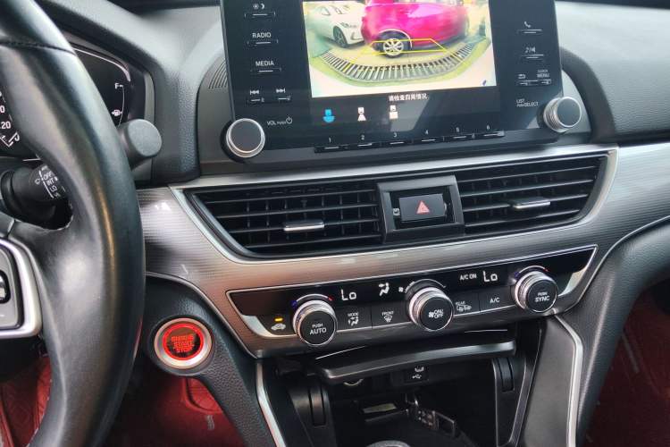 Used Honda Accord 2018 260TURBO Elite Edition China VI Audio And AC Panel