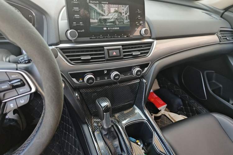 Used Honda Accord 2018 260TURBO Luxury Edition China VI Audio And AC Panel