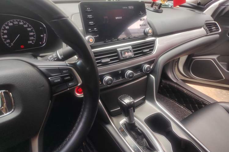 Used Honda Accord 2018 260TURBO Elite Edition China VI Audio And AC Panel