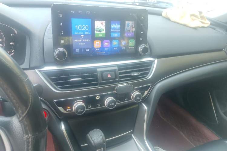 Used Honda Accord 2018 230TURBO Comfort Edition China VI Emission Standard Audio And AC Panel