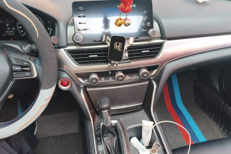 Used Honda Accord 2018 260TURBO Elite Edition China VI Audio And AC Panel