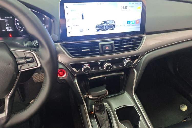 Used Honda Accord 2018 260TURBO Elite Edition China VI Audio And AC Panel