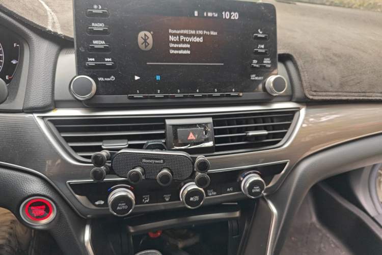 Used Honda Accord 2018 260TURBO Luxury Edition China VI Audio And AC Panel