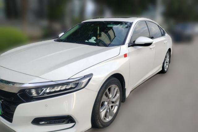 Honda Accord 2018 260TURBO Luxury Edition China VI usado