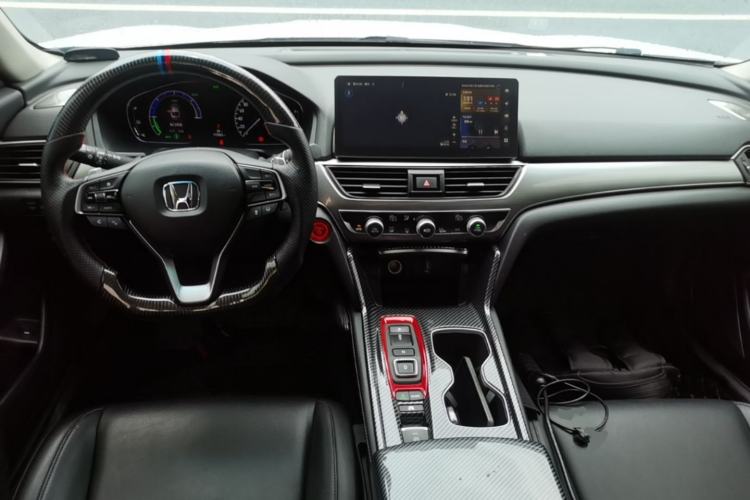 Used Honda Accord 2018 Rui Hybrid 2.0L Rui Ling Edition China VI Center Console