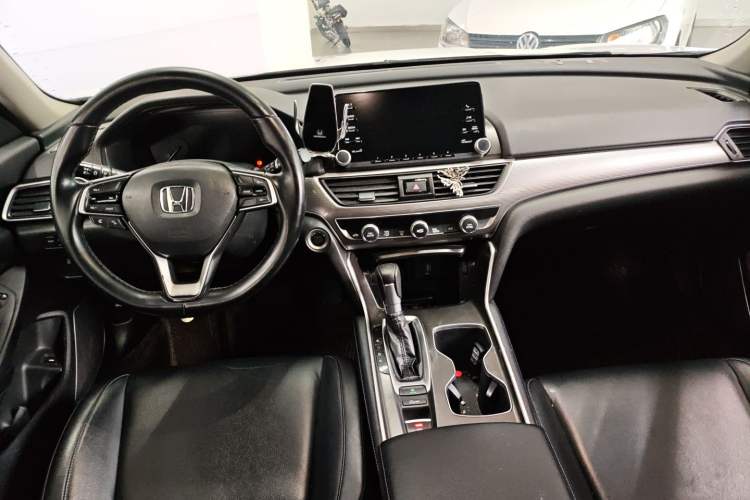 Used Honda Accord 2018 260TURBO Elite Edition China V Center Console