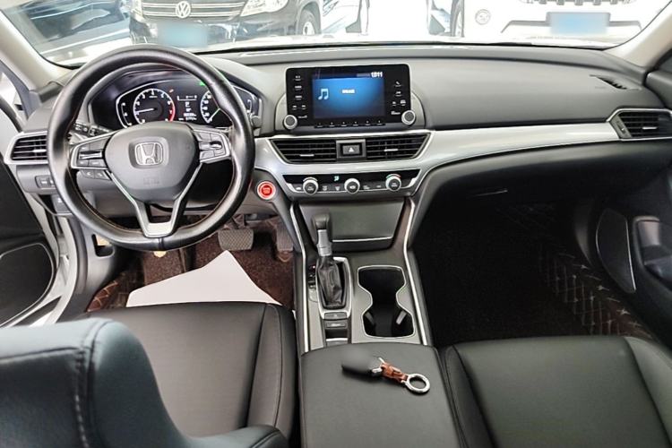 Used Honda Accord 2018 260TURBO Elite Edition China VI Center Console