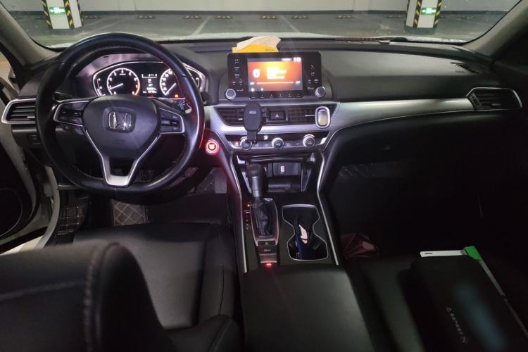 Used Honda Accord 2018 260TURBO Elite Edition China VI Center Console