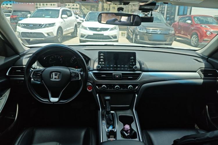 Used Honda Accord 2018 260TURBO Elite Edition China VI Center Console