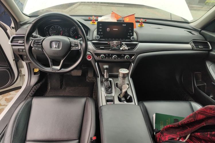 Used Honda Accord 2018 260TURBO Elite Edition China VI Center Console