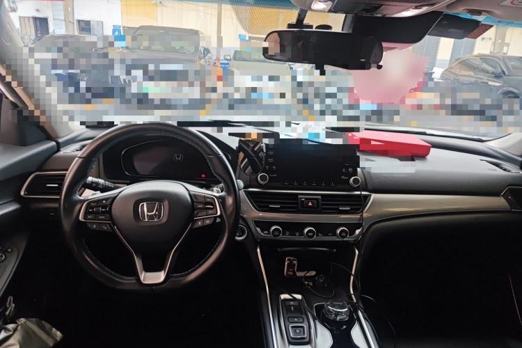 Used Honda Accord 2018 Rui Hybrid 2.0L Rui Ling Edition China VI Center Console
