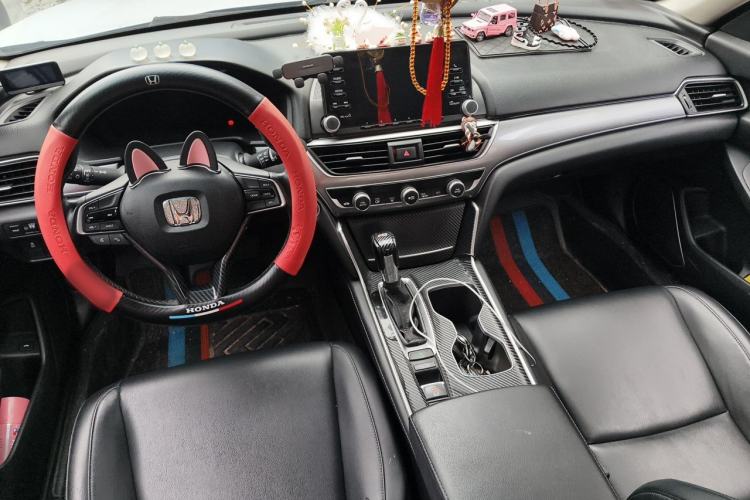 Used Honda Accord 2018 260TURBO Elite Edition China V Center Console