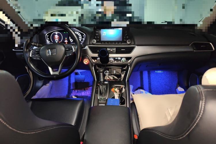 Used Honda Accord 2018 260TURBO Luxury Edition China V Emission Standard Center Console