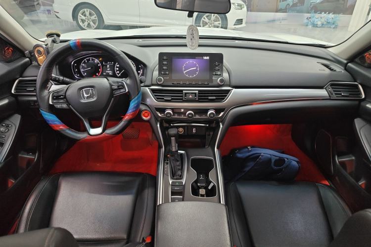 Used Honda Accord 2018 260TURBO Elite Edition China VI Center Console