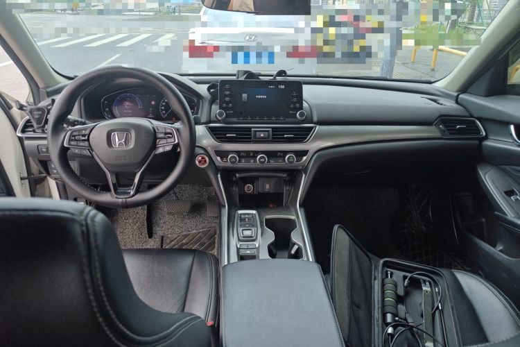 Used Honda Accord 2018 Rui·Hybrid 2.0L Rui Ku Edition China VI Center Console