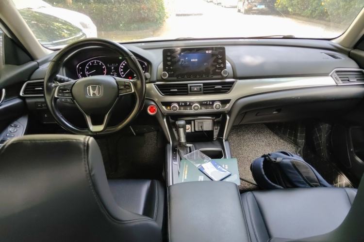 Used Honda Accord 2018 260TURBO Elite Edition China V Center Console