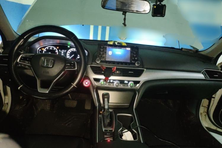 Used Honda Accord 2018 260TURBO Elite Edition China V Center Console