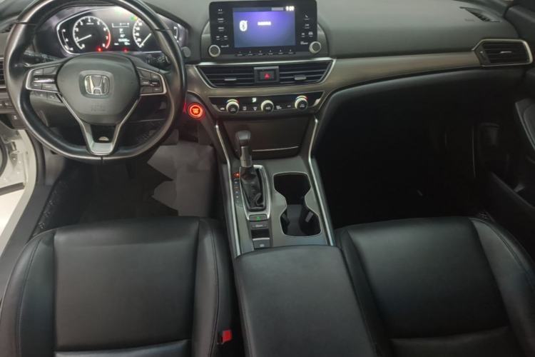 Used Honda Accord 2018 260TURBO Elite Edition China VI Center Console