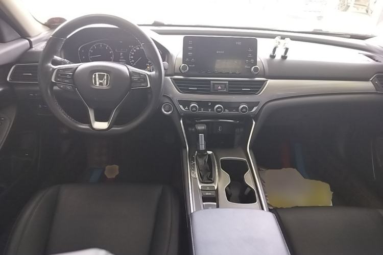 Used Honda Accord 2018 260TURBO Elite Edition China V Center Console