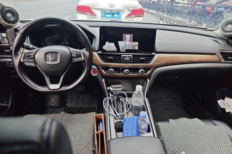 Used Honda Accord 2018 260TURBO Elite Edition China V Center Console