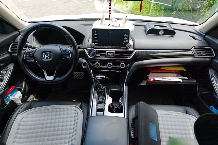 Used Honda Accord 2018 260TURBO Elite Edition China VI Center Console