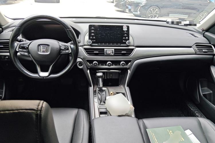 Used Honda Accord 2018 260TURBO Elite Edition China VI Center Console