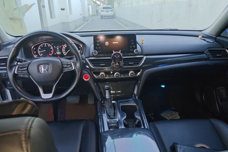 Used Honda Accord 2018 260TURBO Elite Edition China VI Center Console