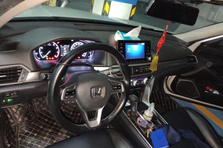 Used Honda Accord 2018 260TURBO Elite Edition China VI Center Console