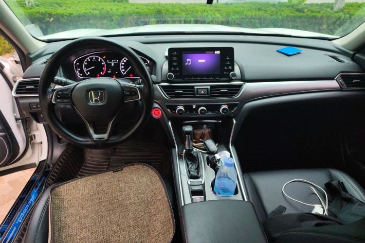Used Honda Accord 2018 260TURBO Elite Edition China VI Center Console