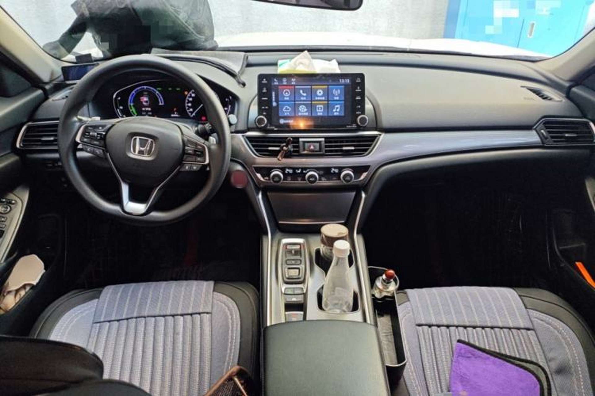Used Honda Accord 2018 Rui Hybrid 2.0L Rui Ku Edition China V Center Console