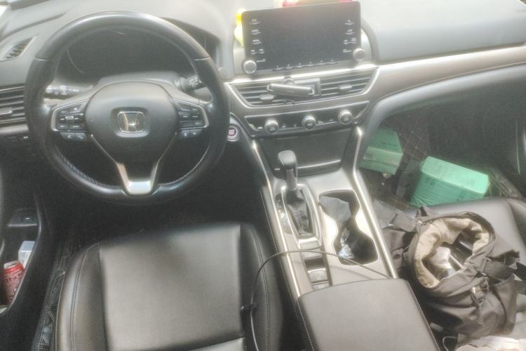 Used Honda Accord 2018 260TURBO Luxury Edition China VI Center Console